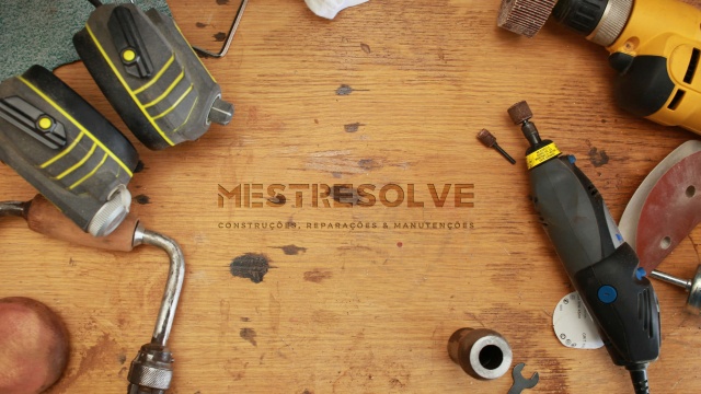 Mestre Resolve by 4por4 | creative agency