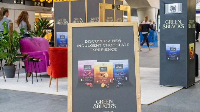 Green Blacks Experiential Sampling Campaign by Space &amp; People